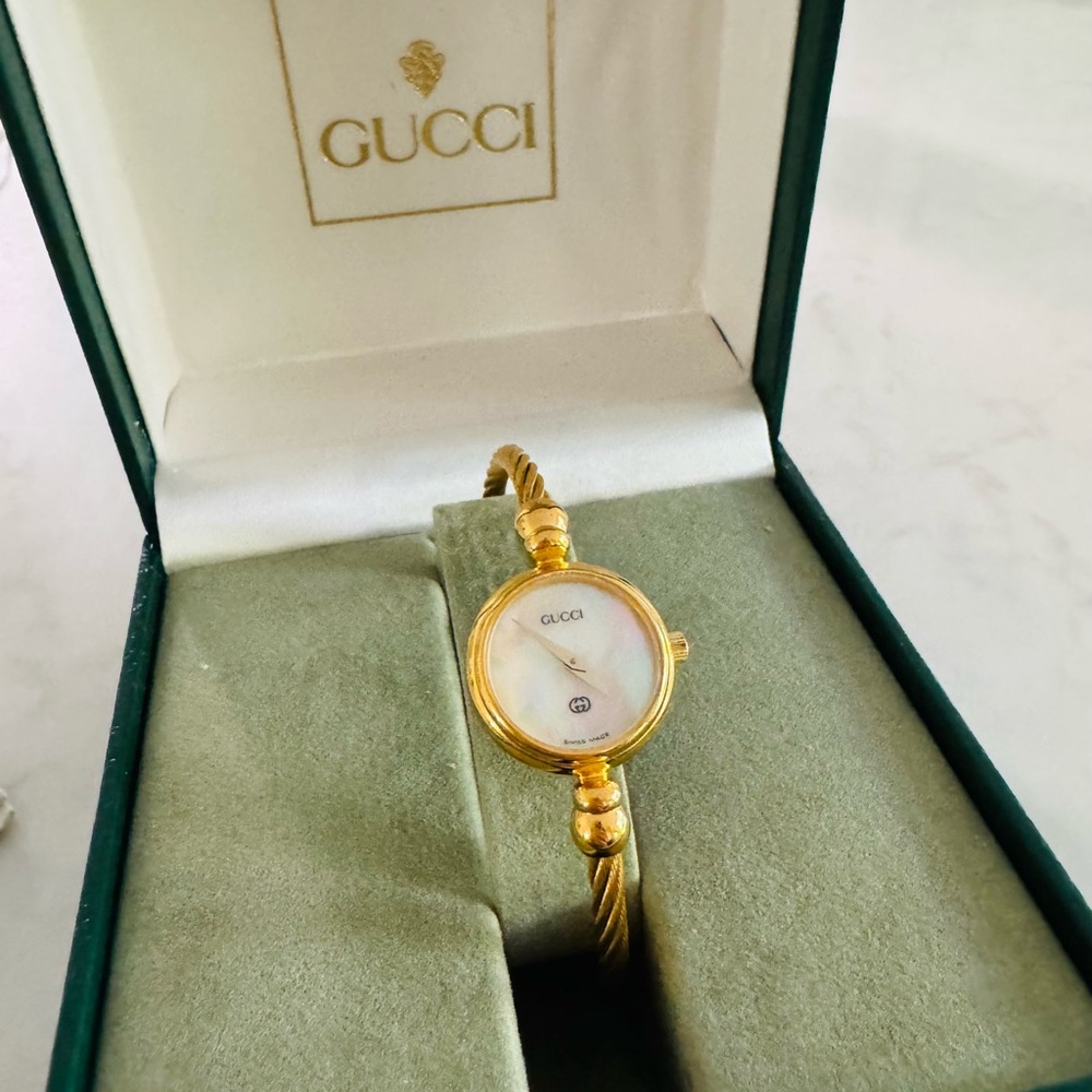 MINT Vintage Gucci Gold Women's Bangle Watch Mother of Pearl Dial